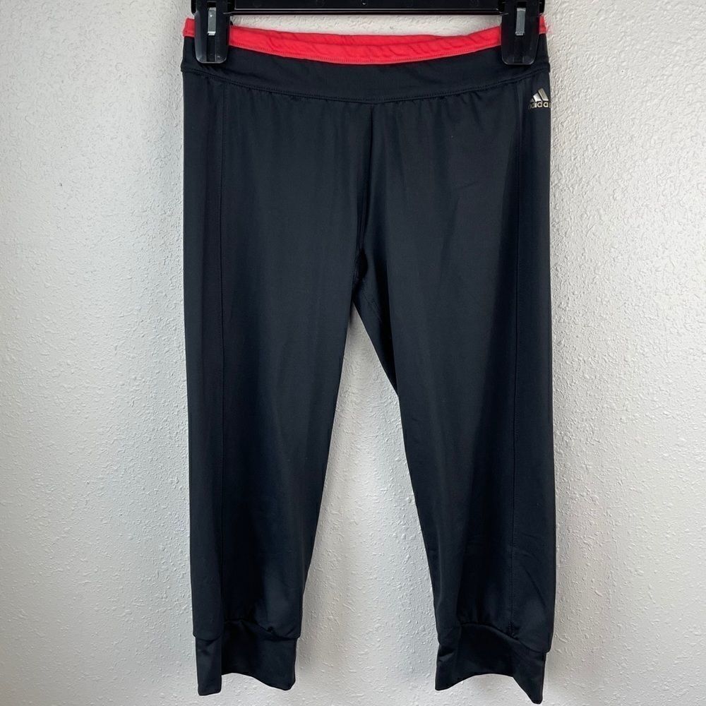 NWT Adidas Capri Leggings Size M